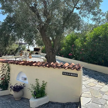 Villa In Skiathos Town