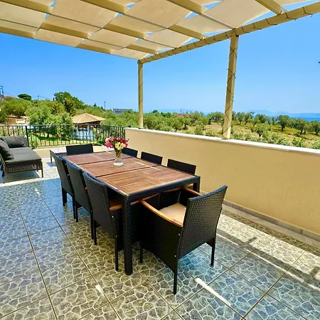 Villa In Skiathos Town